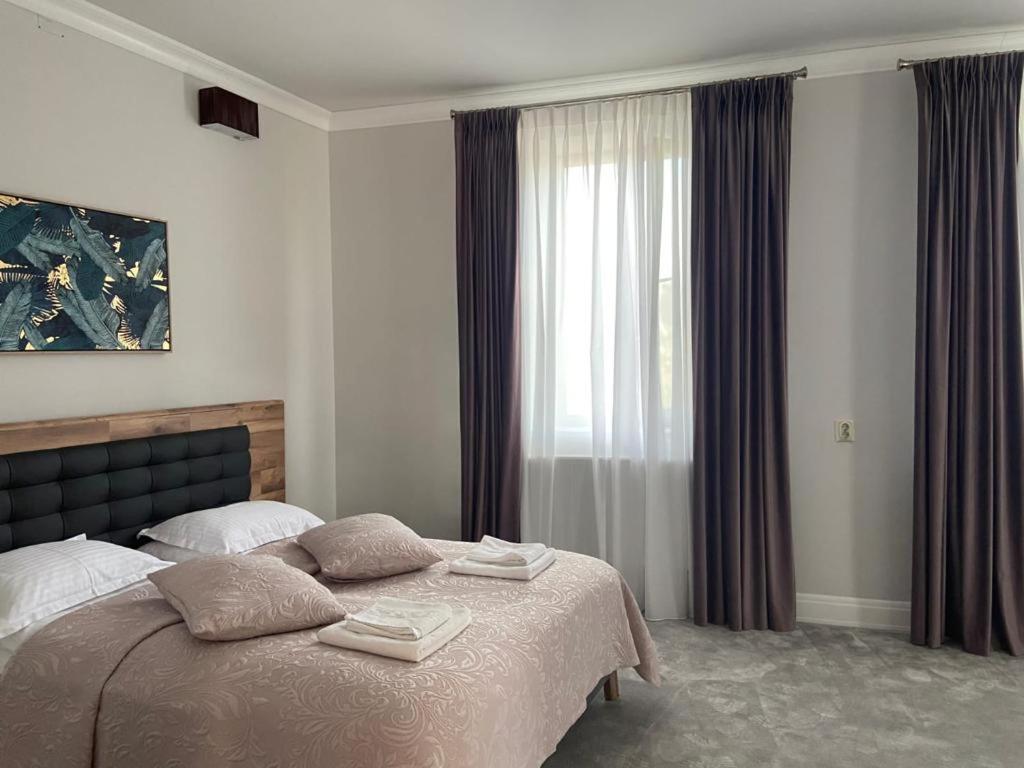Maisonette Apartments Къмпулунг Екстериор снимка