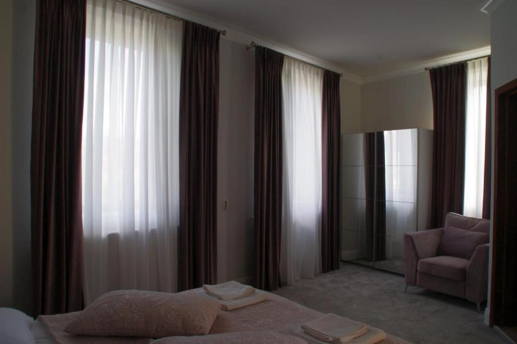 Maisonette Apartments Къмпулунг Екстериор снимка