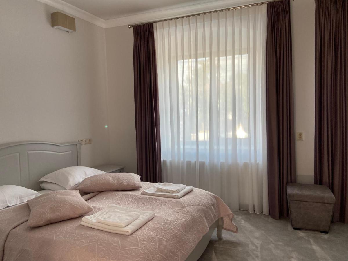 Maisonette Apartments Къмпулунг Екстериор снимка