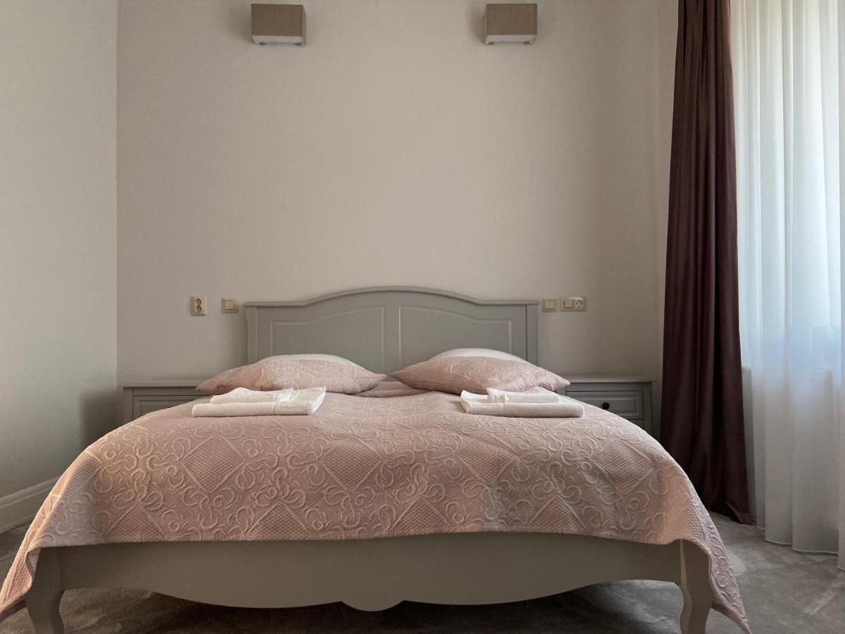 Maisonette Apartments Къмпулунг Екстериор снимка
